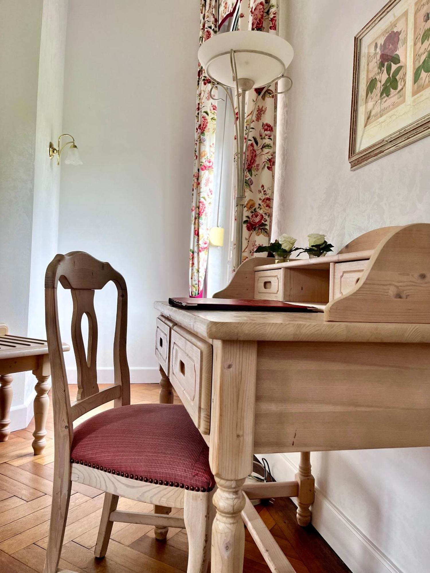Villa Sophienhoehe Kerpen  Bagian luar foto